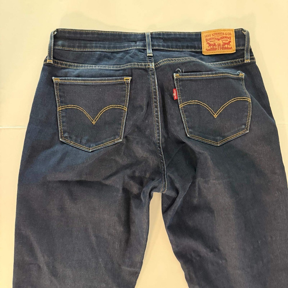 Levis 712 Slim Jeans Womens 28x32 Dark Wash Indigo Mid Rise WaterLess Denim